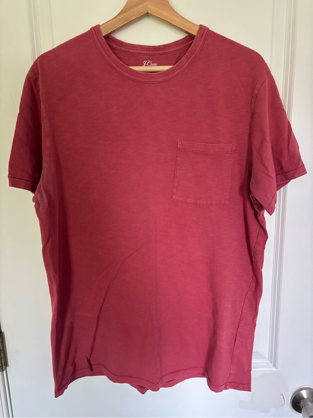 🎉 3/$15 J. Crew Men’s Red Crewneck T-shirt L
